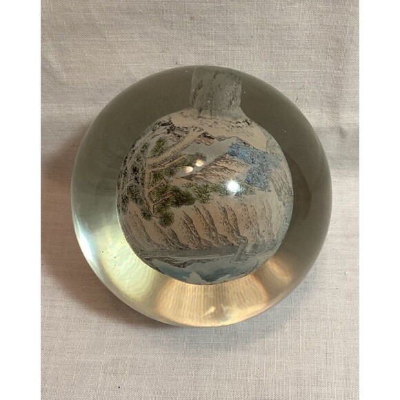 Reverse Painted Glass Sphere Ball Great Wall Of China Scene Hand Painted Signed - Picture 9 of 9